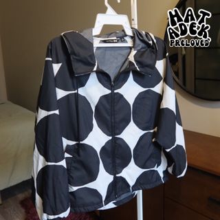 (Category: ) located in . Submitted by shophatadek (Listing ID 1272939844, Image 1). Description: .