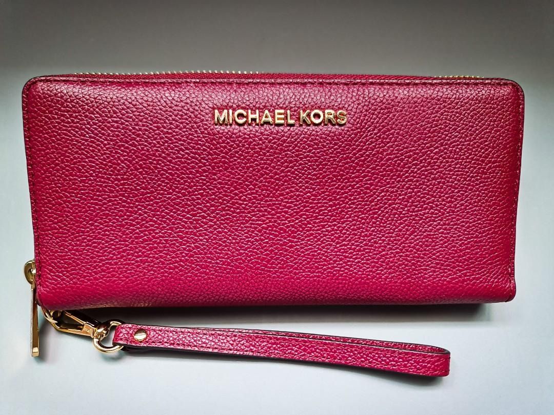 Jet set large best sale logo continental wallet