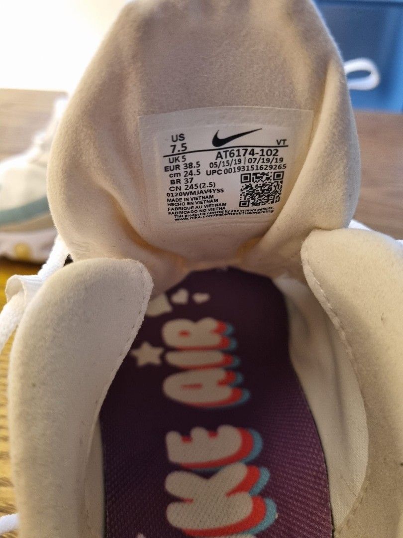 React 27 clearance nike