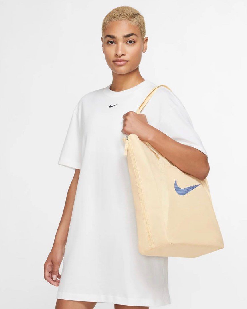 Nike gym tote sales