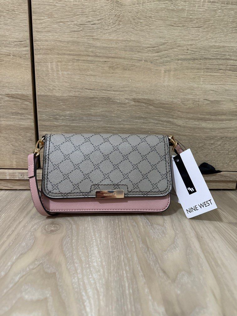Nine west wallet hotsell on a string