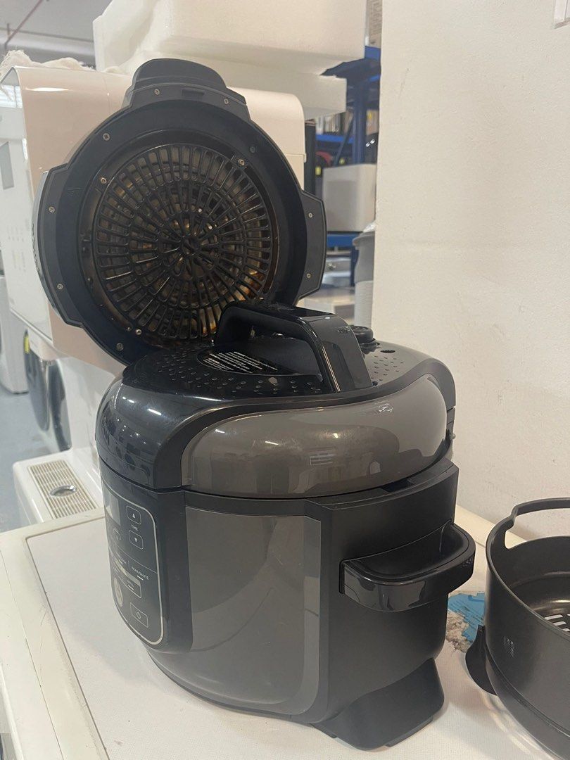 Ninja Foodi 8 IN 1 6L Multicooker OP300 Condition 7 10 120 Kim 87324738
