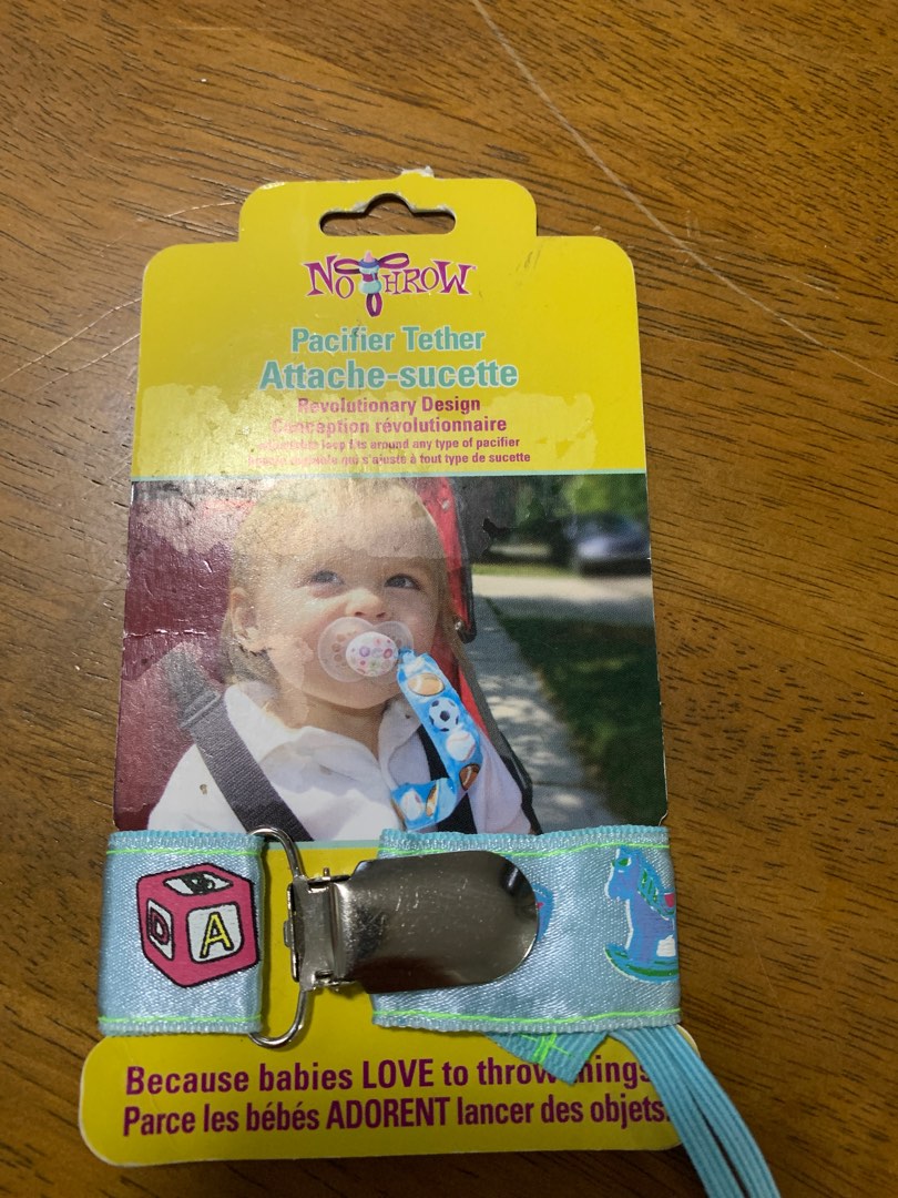 No throw Blue pacifier tether, Babies & Kids, Nursing & Feeding