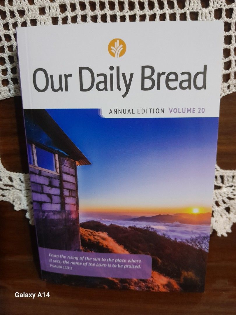 Our Daily Bread Devotion 2024, Hobbies & Toys, Books & Magazines