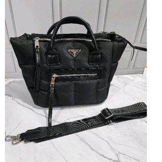(Kategori: ) berada di . Dikirim oleh lenaa99 (ID iklan 1273142991, Gambar 1). Deskripsi: .