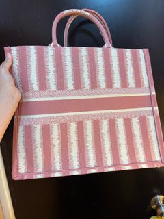 （分類：）位於 。 由 shop4gd 提交（商品編號 1272990191，圖片 1）。簡介： 。