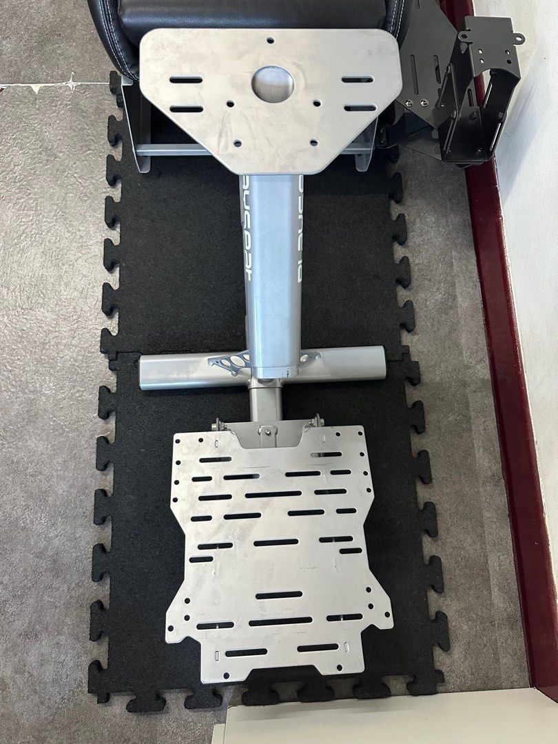 Playseat evolution pedal hotsell plate