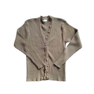 (Category: ) located in . Submitted by _.nurul08 (Listing ID 1272925968, Image 1). Description: .