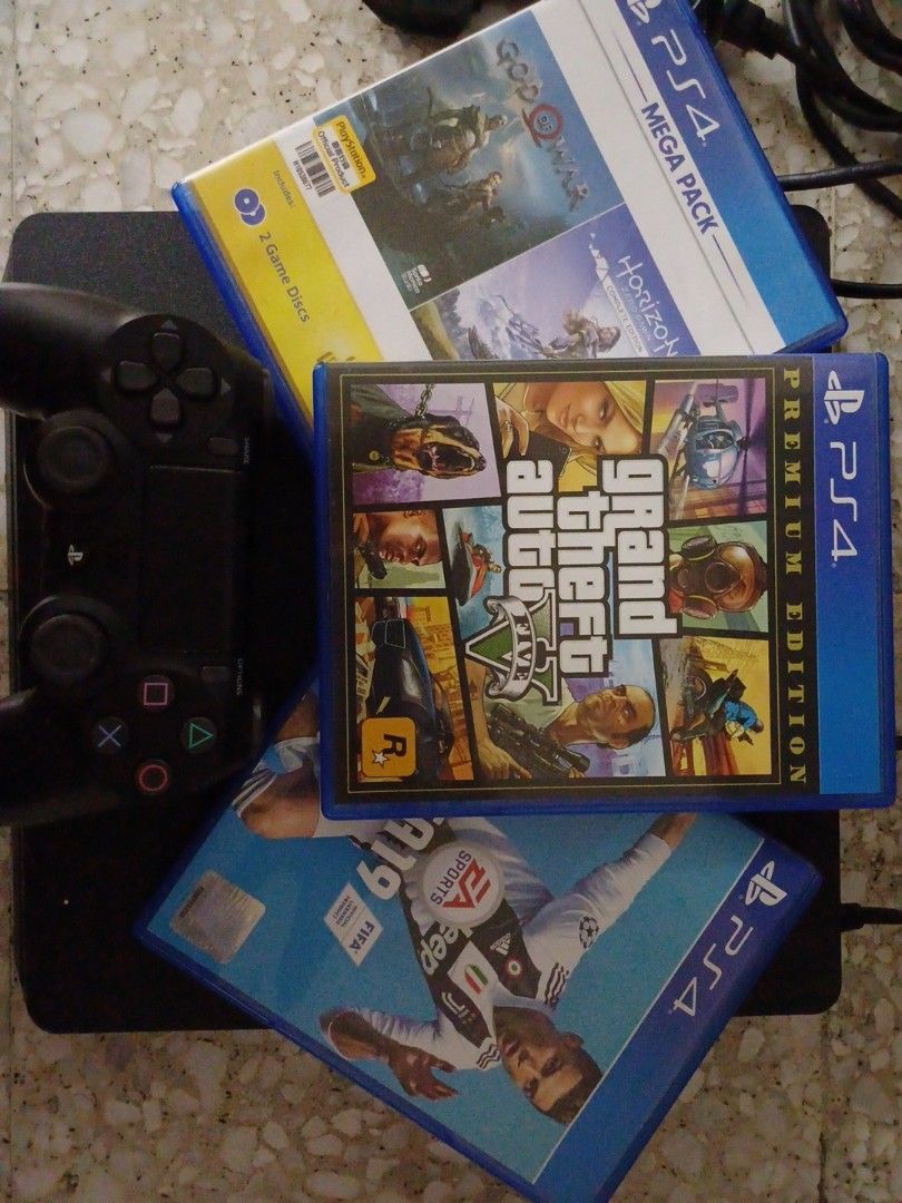 Ps4 1tb with triple game bundle sale for $199