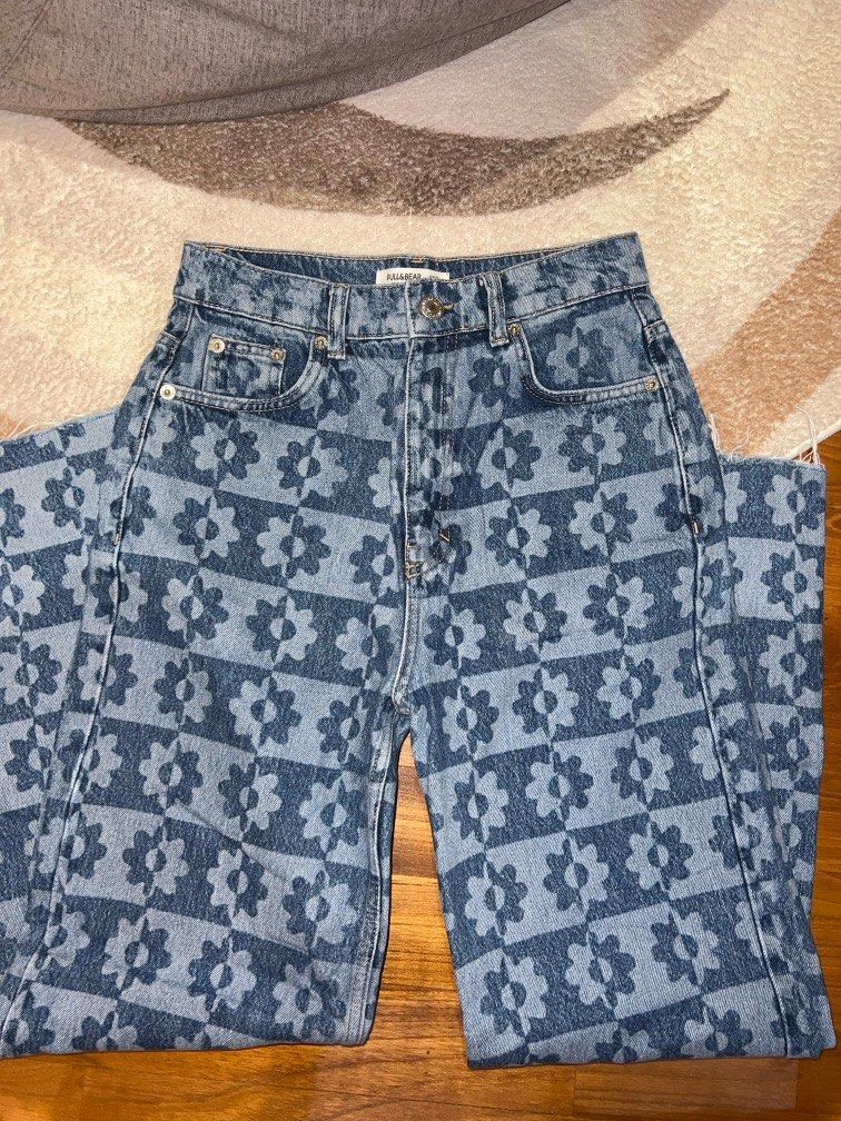 Pull and bear flower checkered jeans
