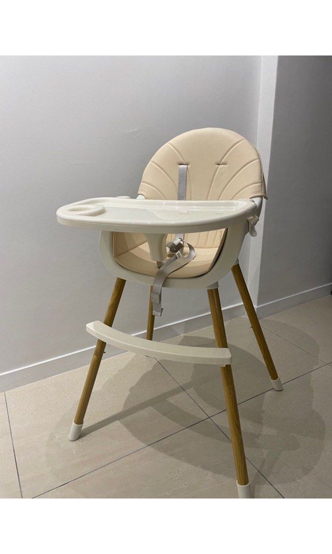 Minimal high shop chair