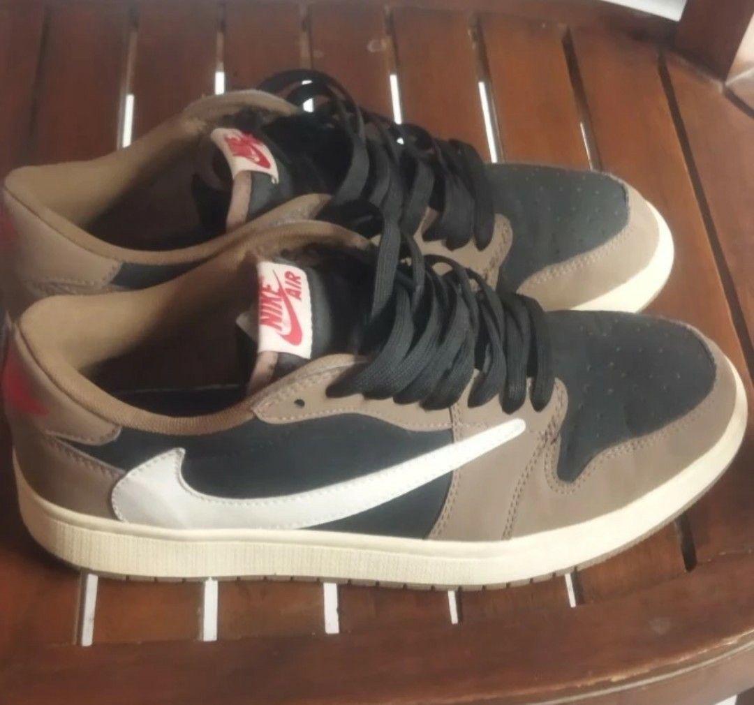 AIR JORDAN 1 42(26.5cm)TRAVIS SCOTT NIKE AIR JORDAN 1 LOW TRAVIS 