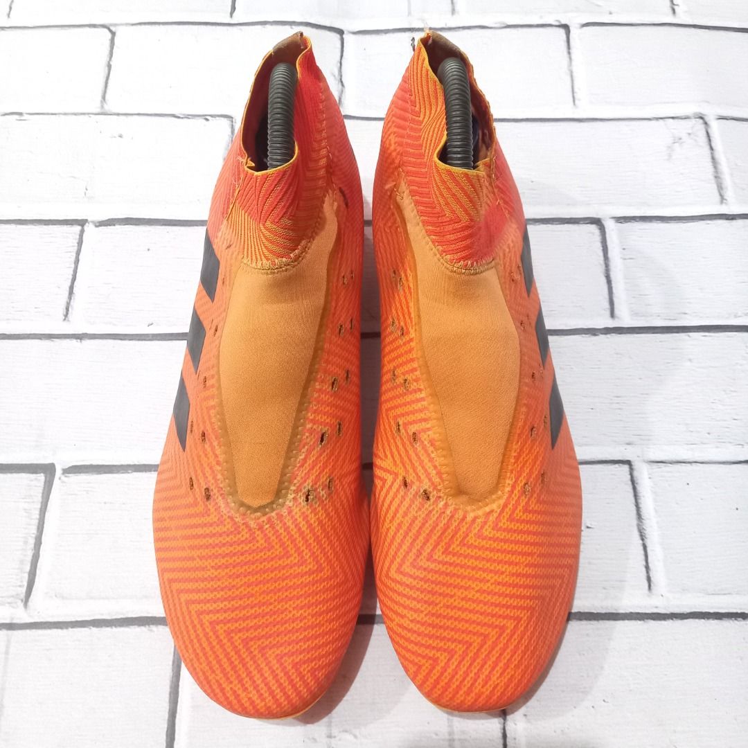 Sepatu Bola Adidas Nemeziz 18.3 Fg M DA9590 football boots orange orange size 42 5