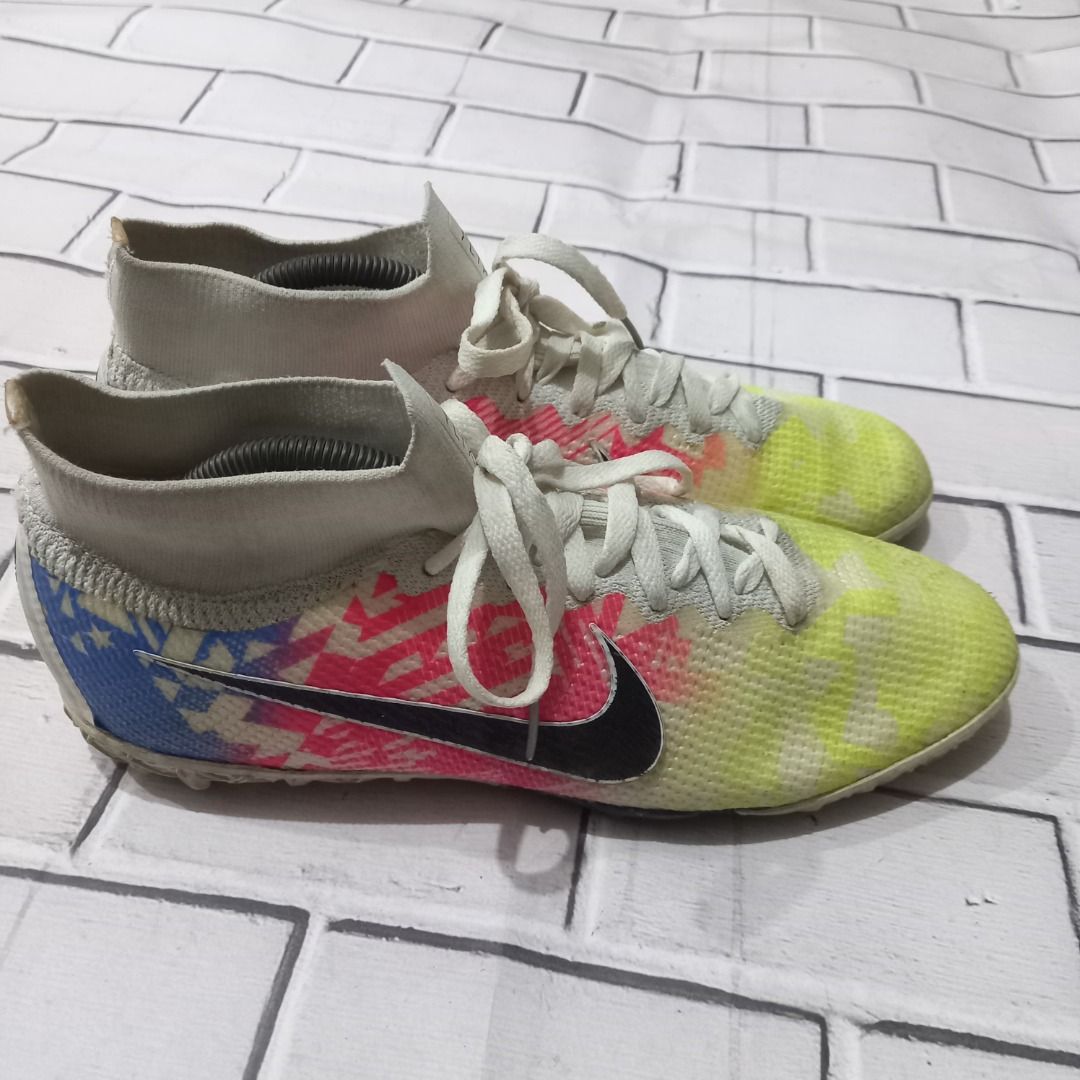 Sepatu futsal nike mercurial sf 7 elite size 44 Fesyen Pria Sepatu Sneakers di Carousell