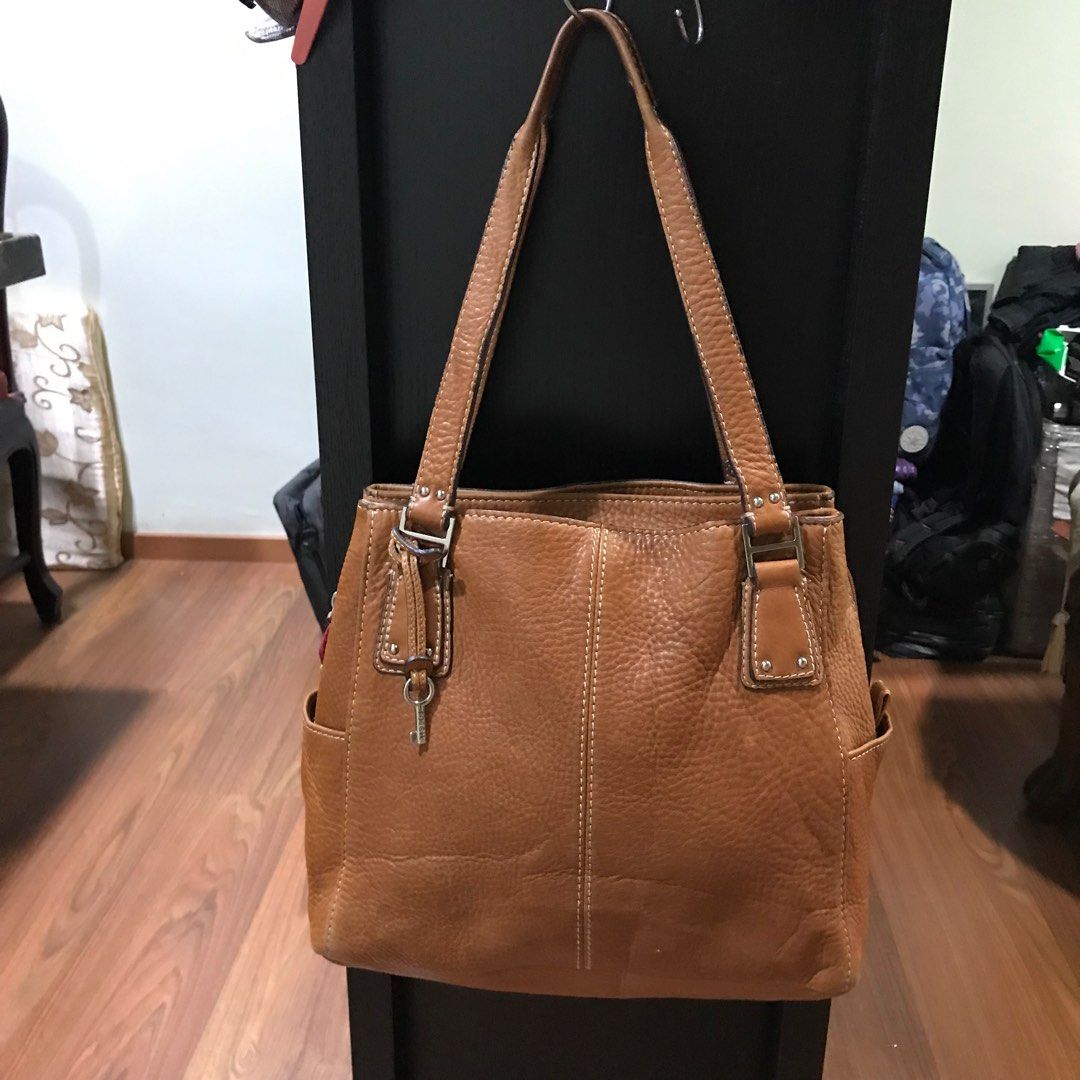 Fossil over hotsell the shoulder purse
