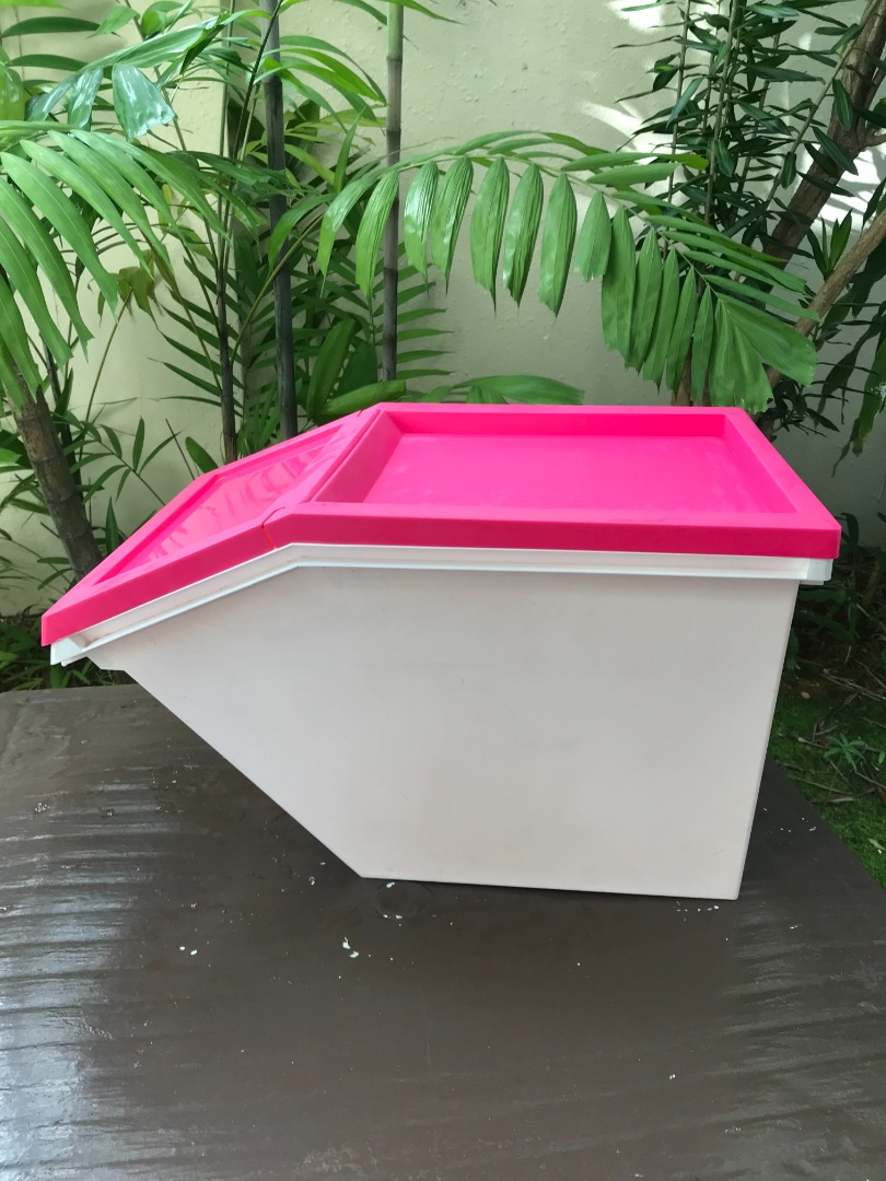 skyway-50-litre-box-dimension-600-x-400-x-341mm-in-good-condition