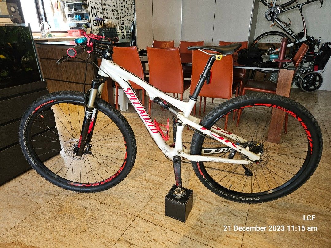 Trek epic mountain bike 2025