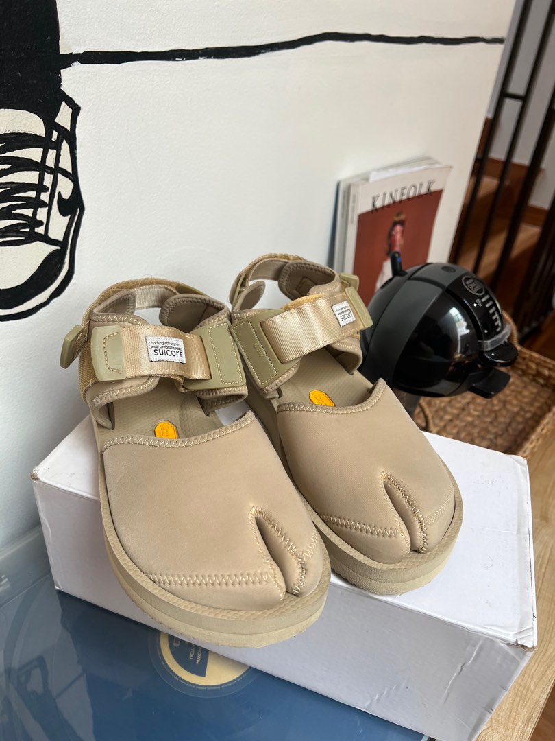Suicoke on sale tabi sandals