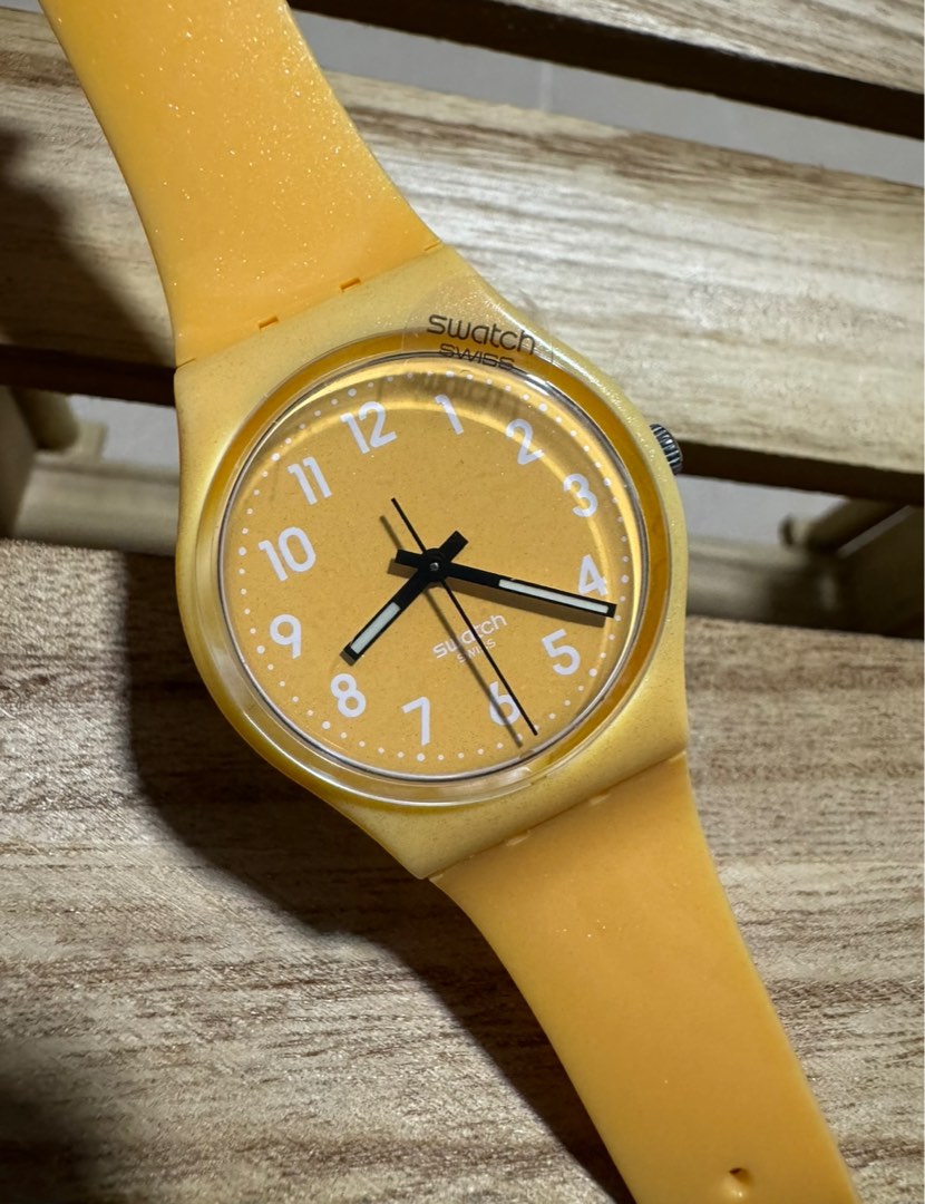 Yellow swatch watch store
