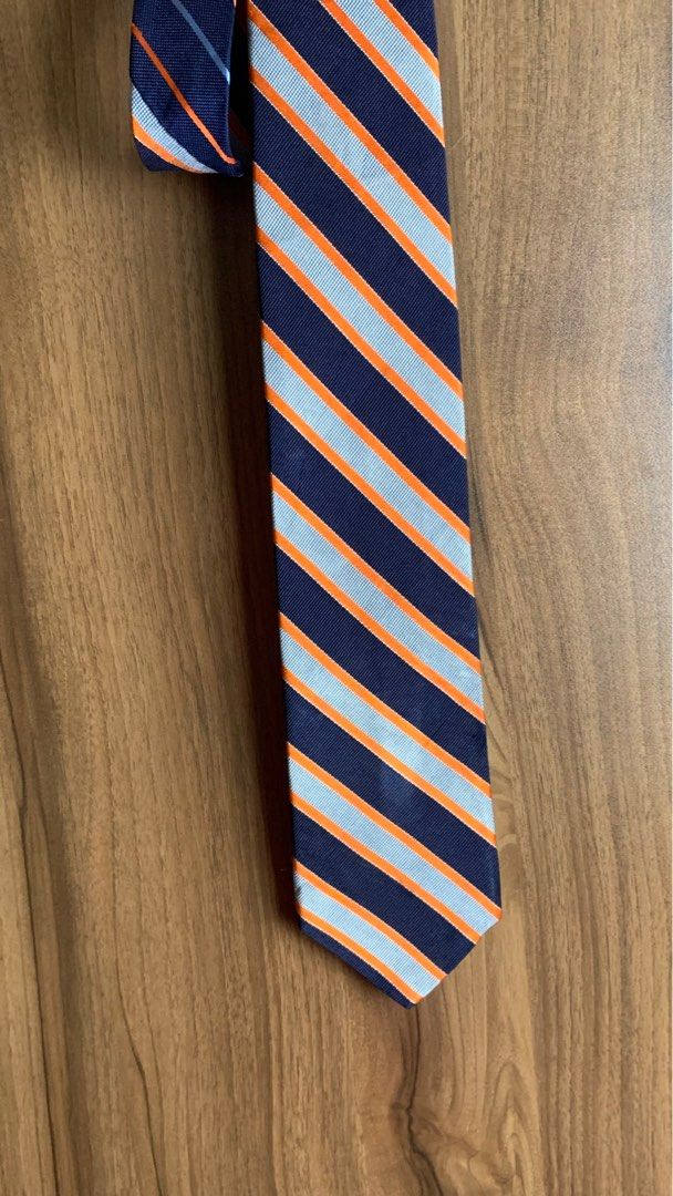 peter england belt price
