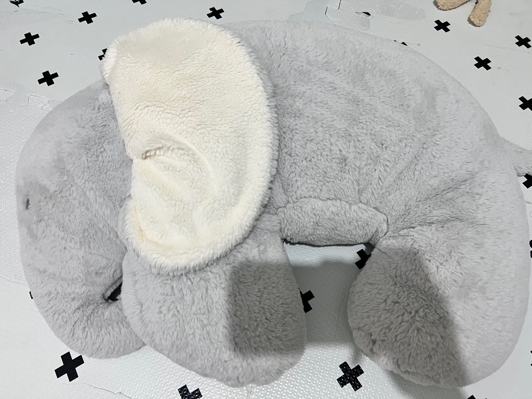 Tummy Time Snuggle Rug Elephant, Babies & Kids, Baby Nursery & Kids Furniture, Other Kids