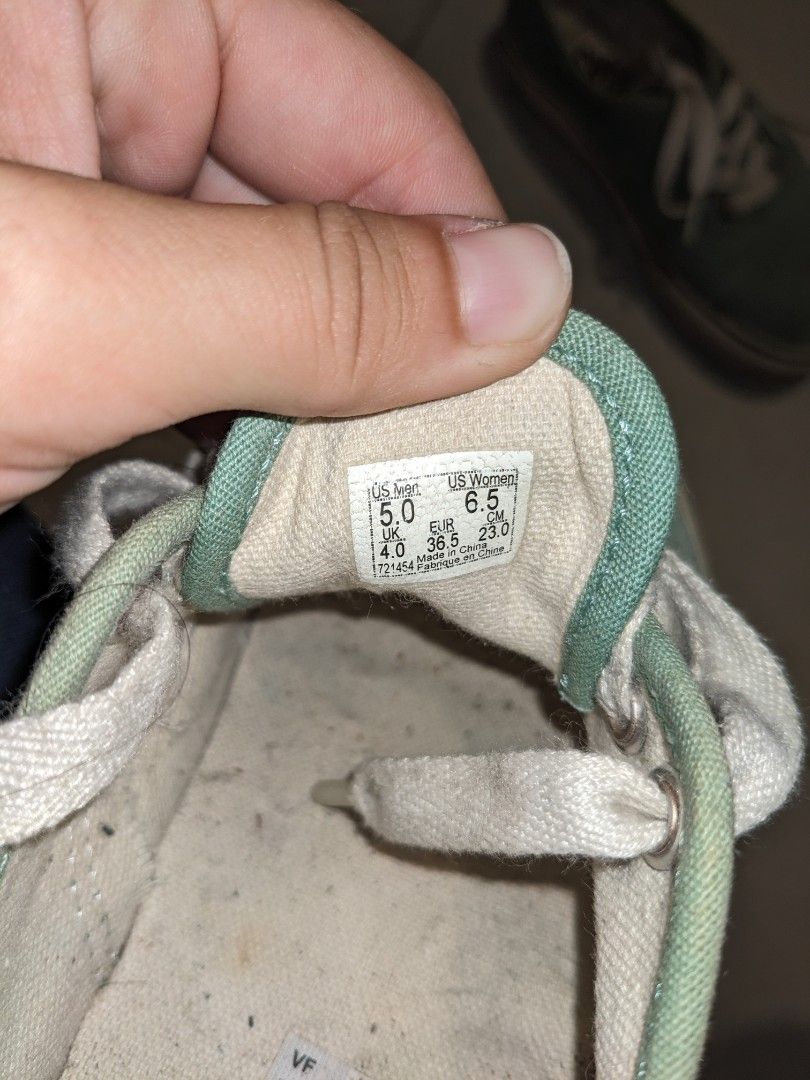 Vans 36.5 size outlet