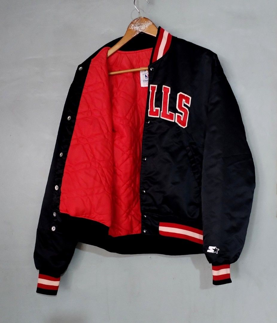 Vintage bulls online starter jacket