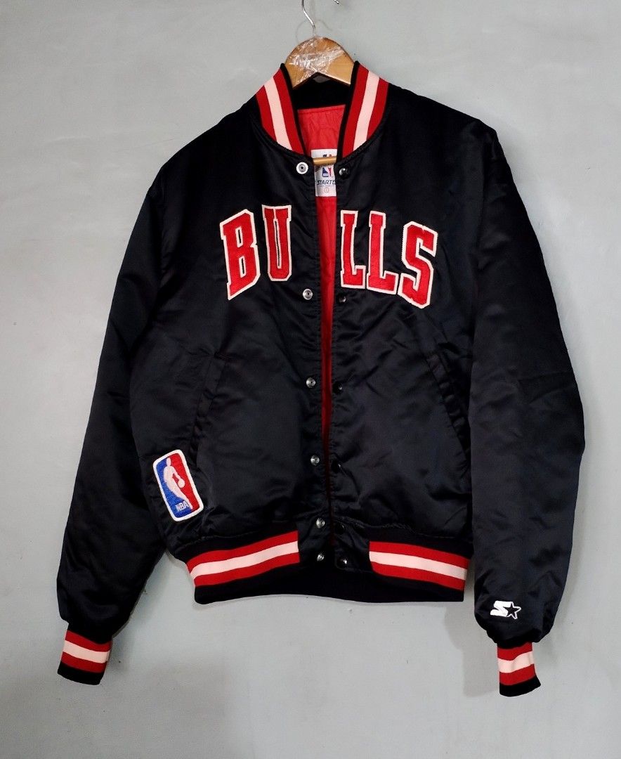 Vintage bulls shop starter jacket