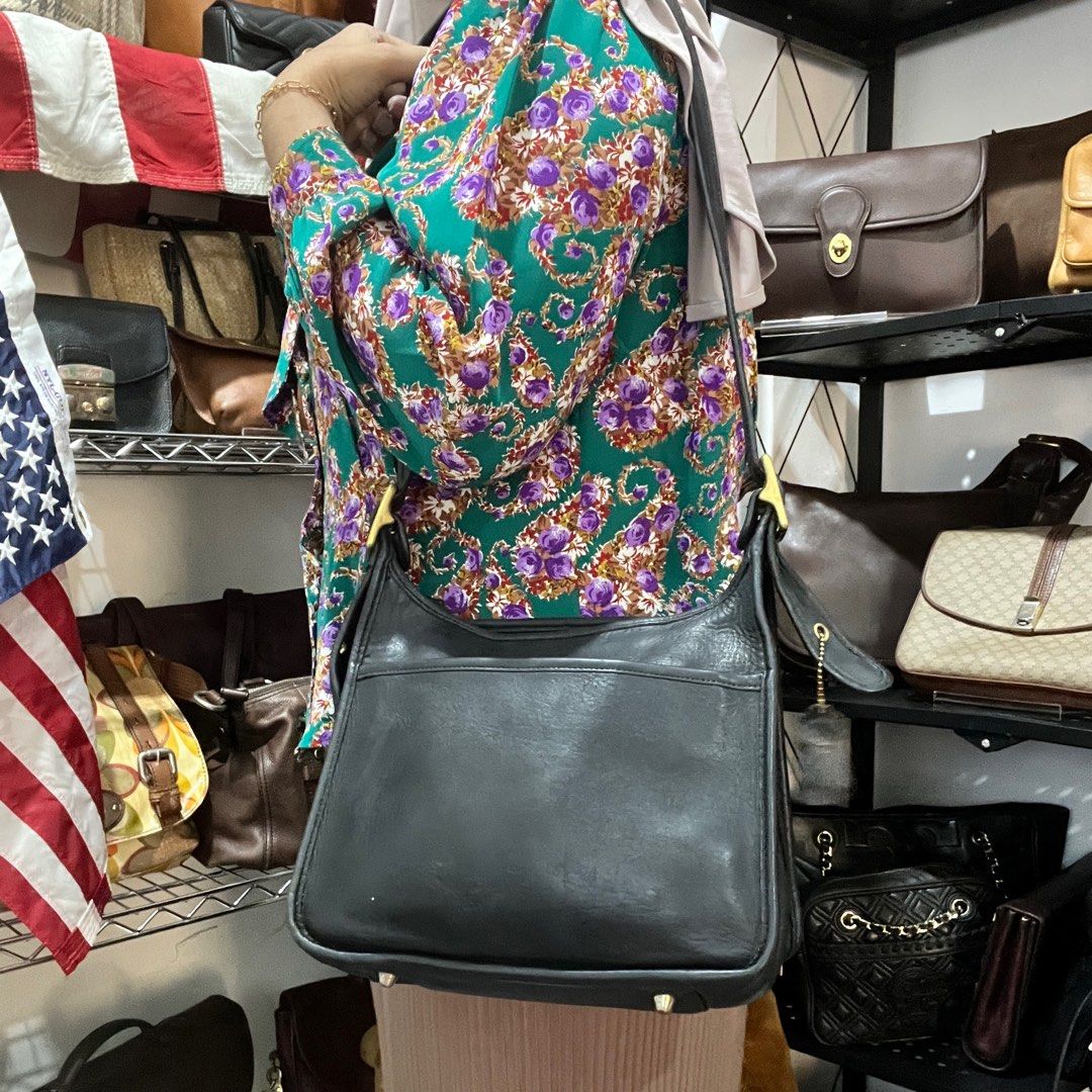 Vintage Coach Zip Legacy Crossbody Bag, Fesyen Wanita, Tas