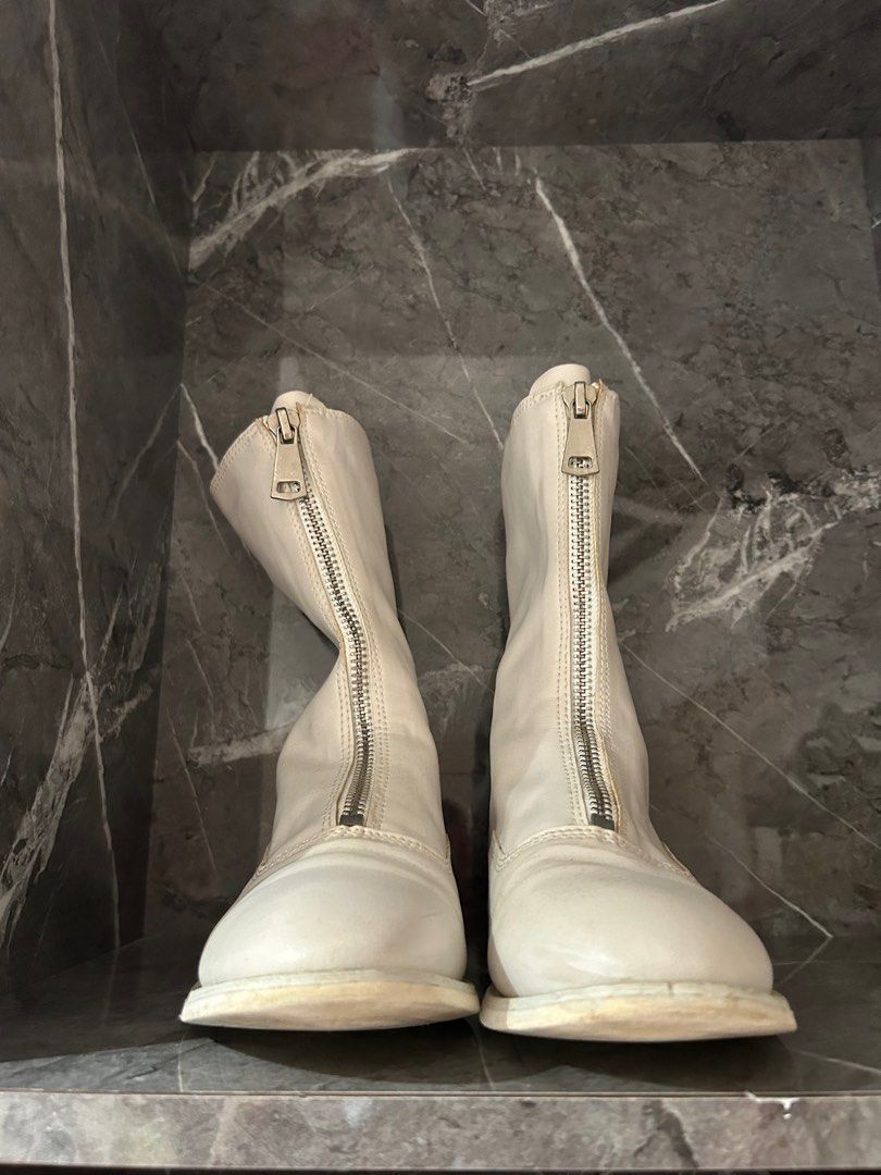 White zip top up boots