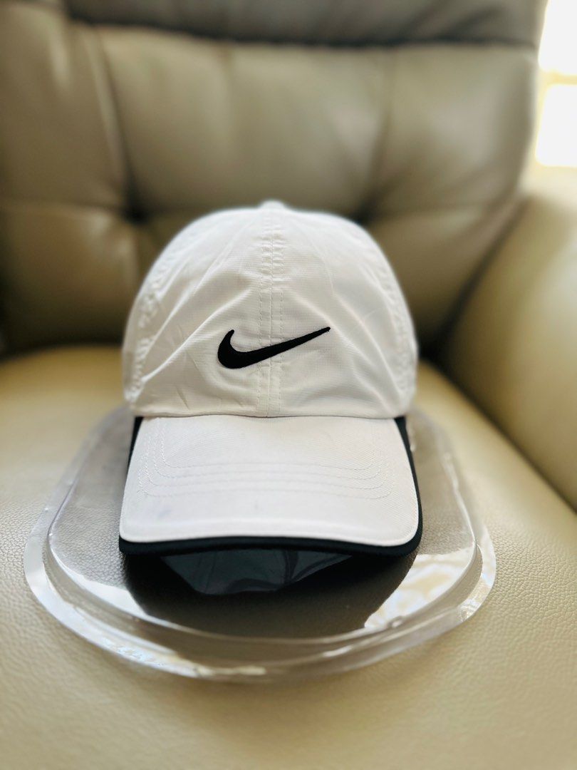 White Nike Featherlight Dri Fit Running Training Golf Hat Cap OSFM Free Postage