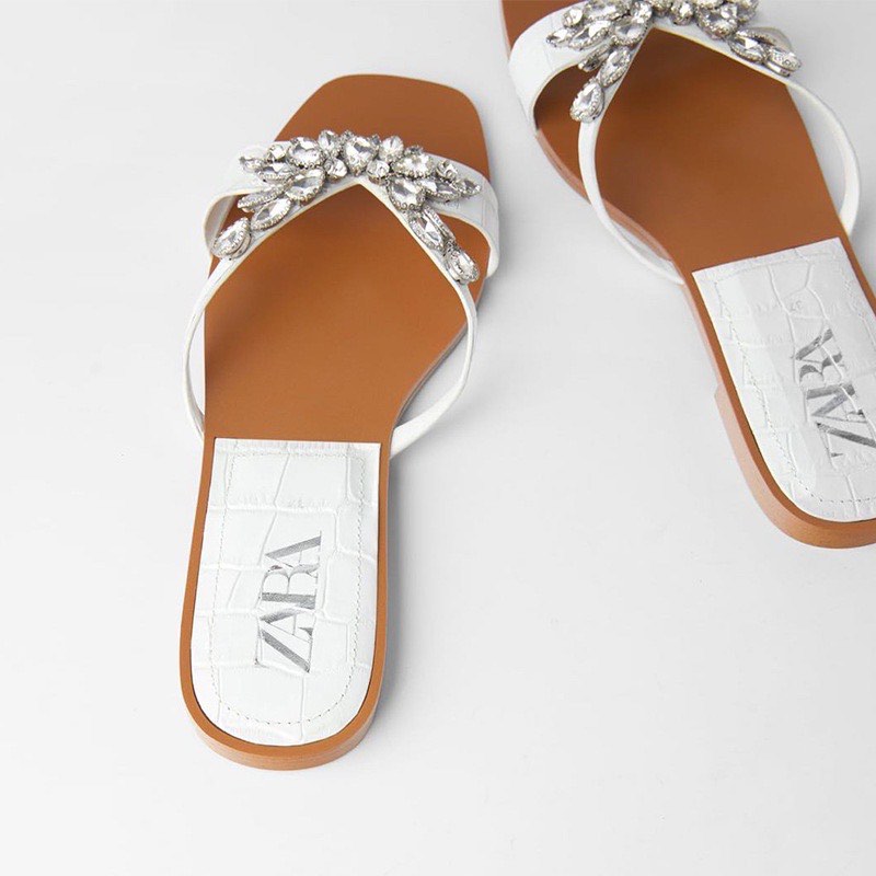 Zara Slide (oem), Women's Fashion, Footwear, Slippers and slides on ...