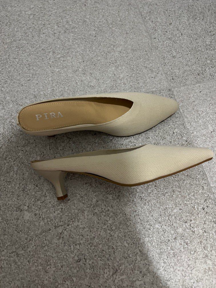 Gold one hot sale inch heels