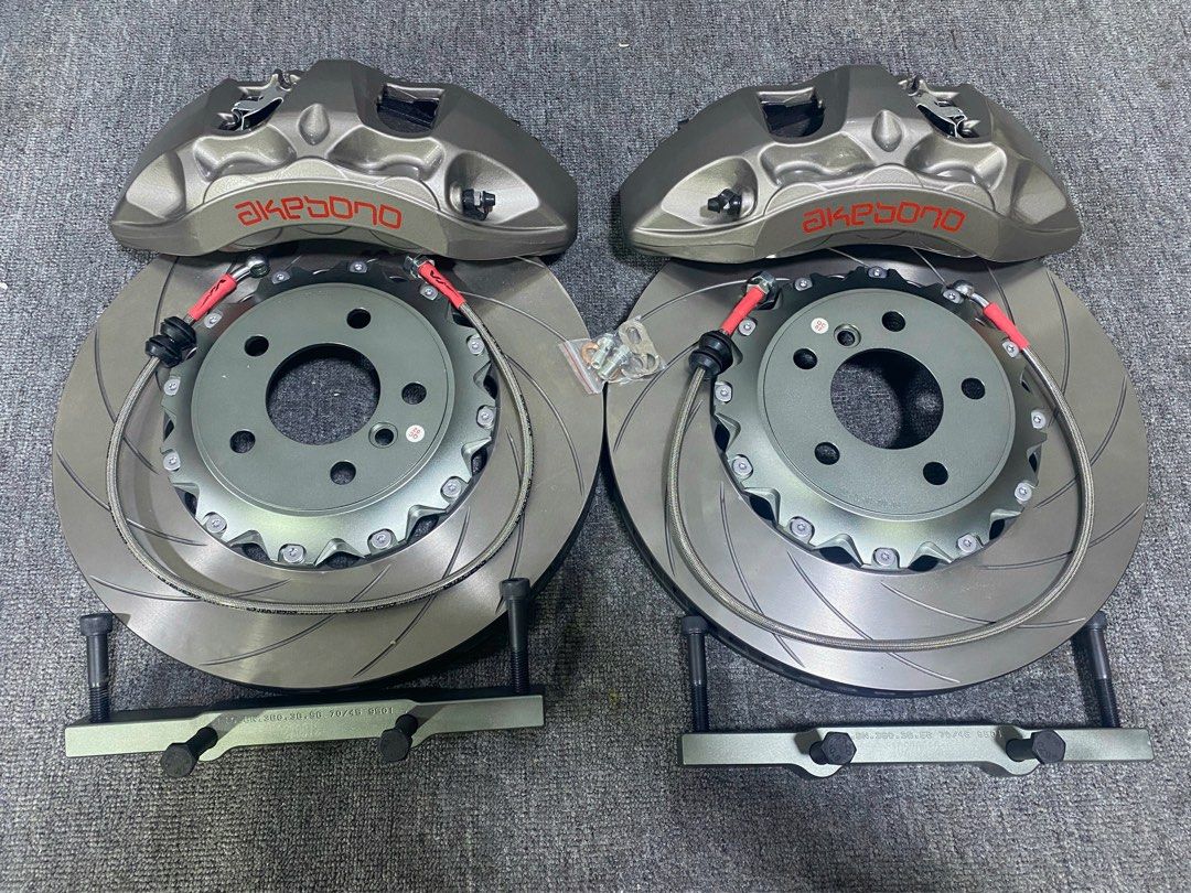 AKEBONO 8N RS GT6 BRAKE KIT 6 POT BMW F10 F30 F12 AGH30 AGH35 AUDI A4 A5 S4 S5 (Category: Accessories) located in Singapore. Submitted by 55brakeshop (Listing ID 1226005771, Image 2). Description: akebono 390mm floating disc Code number suitable for Toyota Alphard , Vellfire , agh30 agh35 , camry , Noah , Honda Civic FC FE ,Hrv vezel,jade,Volkswagen golf gti mk6 mk7 scirocco/audi tt , a4 a5 a6 b8 b9,s4 s5 s6 ,q3 q5,Bmw f10 f12 f30.