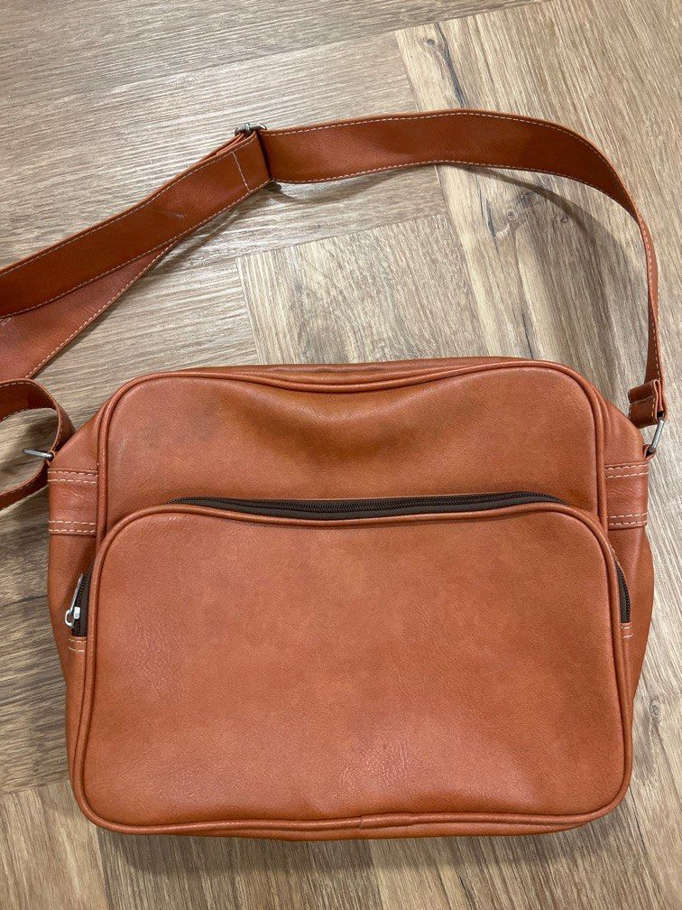 A4 sales sling bag