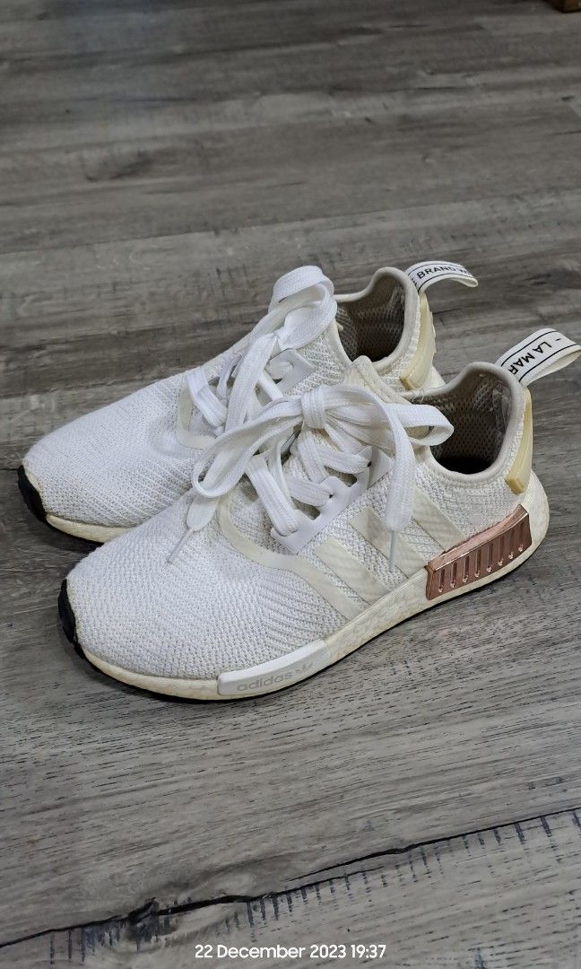 Adidas nmd_r1 shoes  white/gum shop