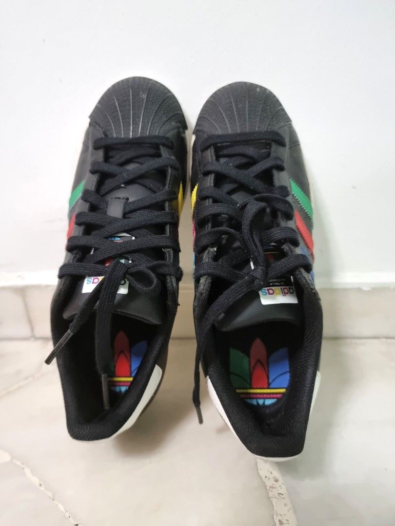 Adidas superstar Men s Fashion Footwear Sneakers on Carousell