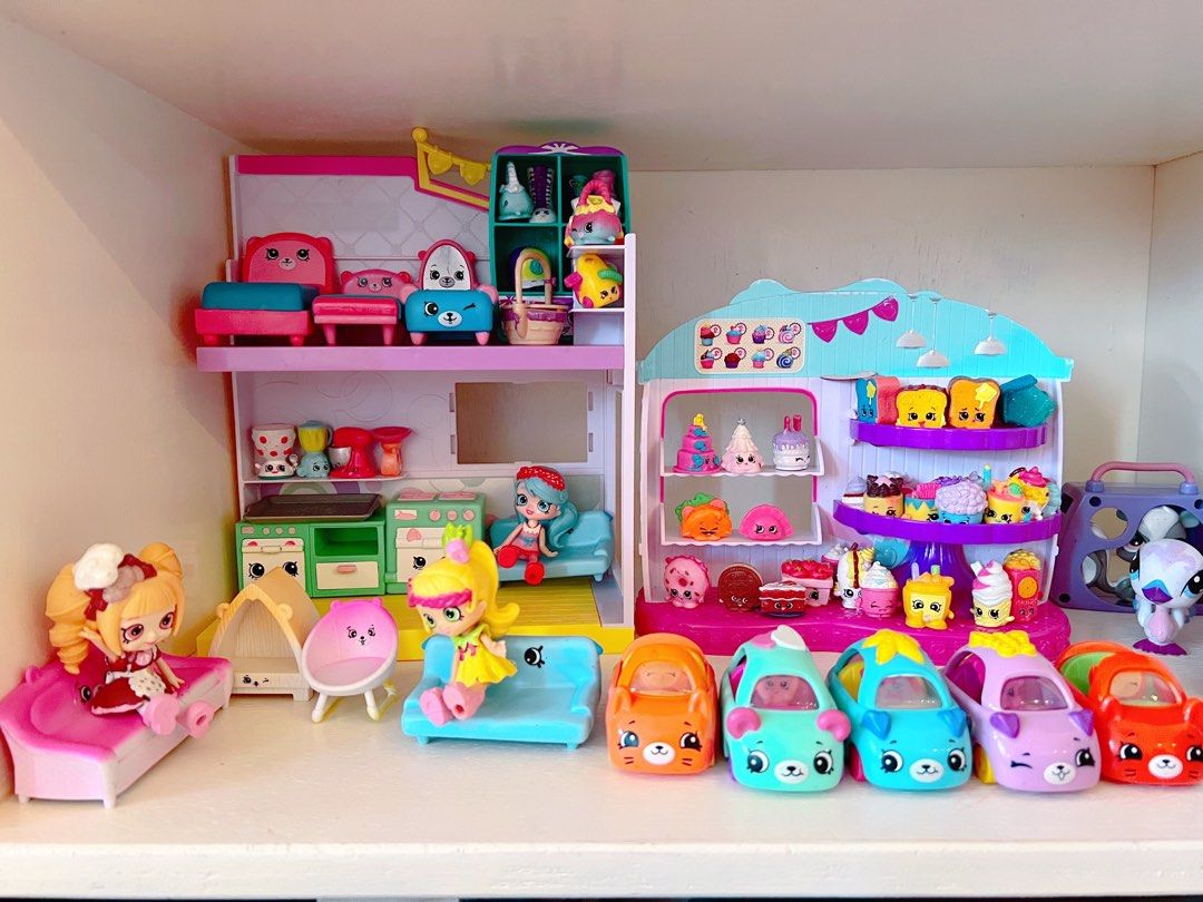 ALL SET Shopkins Toy Dollhouse Car Dolls Foods Furniture Bakery Shop Sofa chair kitchen Fashion Wardrobe Bed Mirror