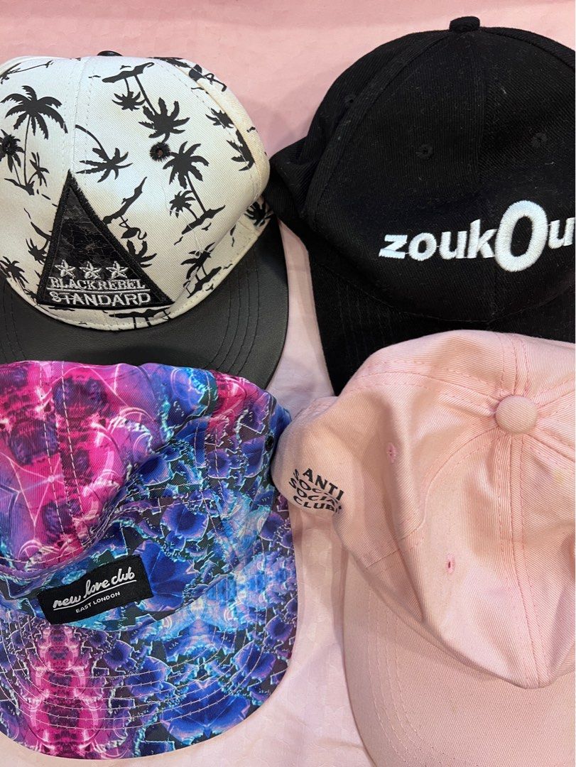 ASSC , Assorted Caps snapbacks (Category: Caps & Hats) located in Singapore. Submitted by wreckherrack (Listing ID 1273226713, Image 1). Description: selling all at $10 Black rebel - $3 due to leather peeling .