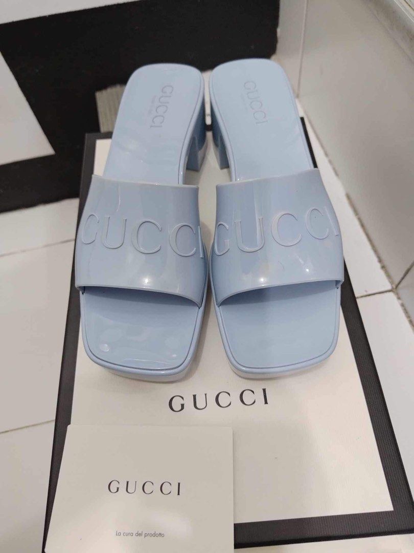 Baby blue store gucci slides