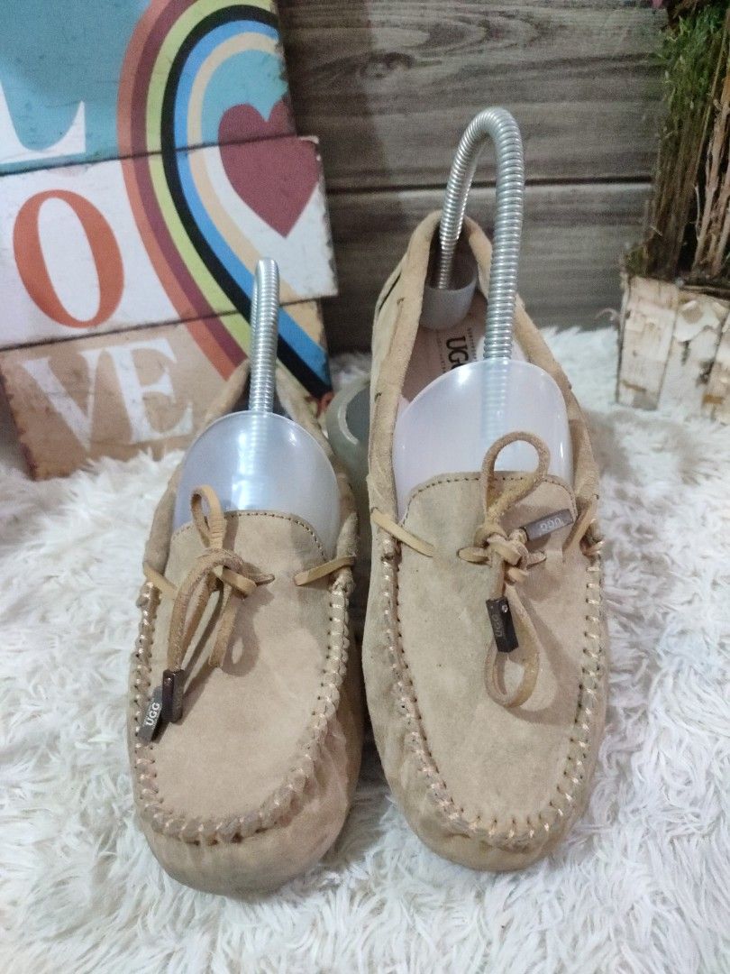 Ugg australia loafers 2025