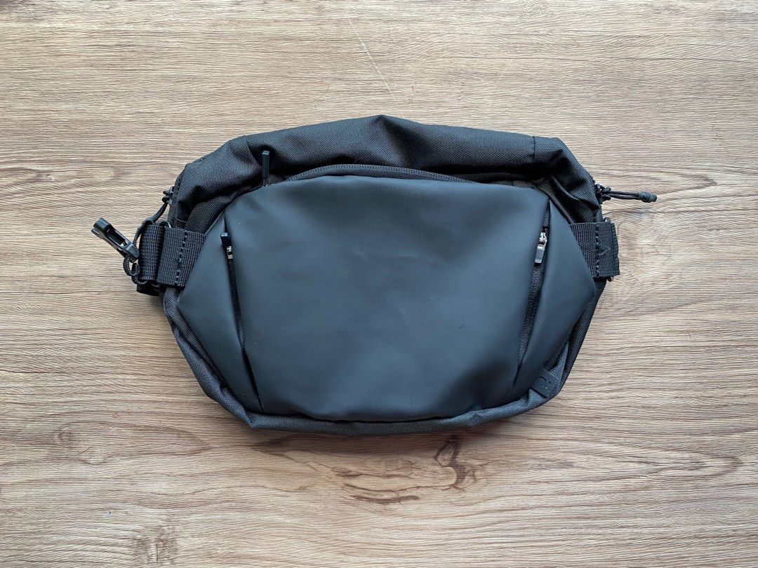 Decathlon sling bag hot sale