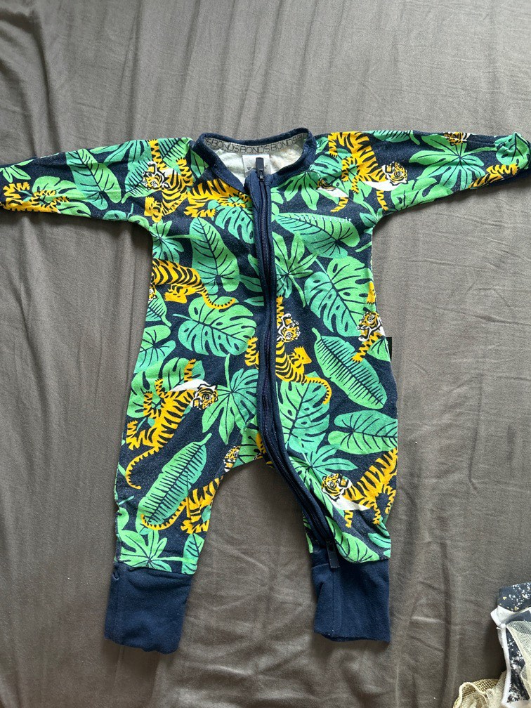 Newborn shop bonds wondersuit
