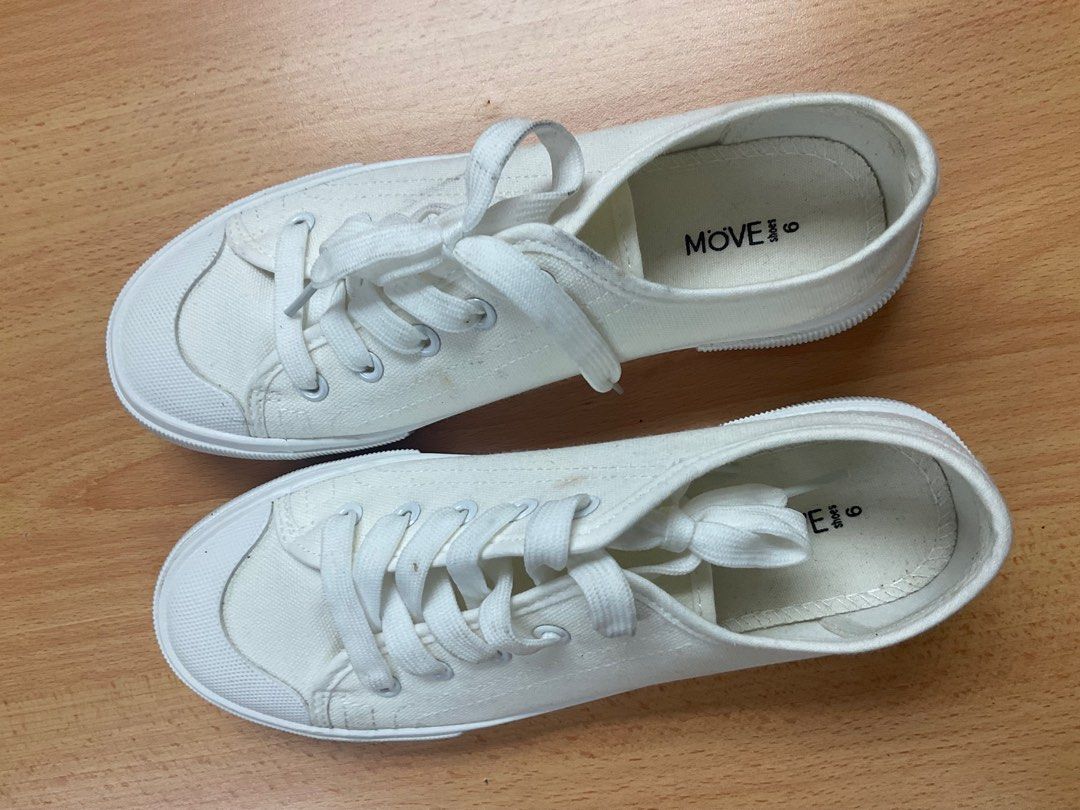 Outlet White Shoes