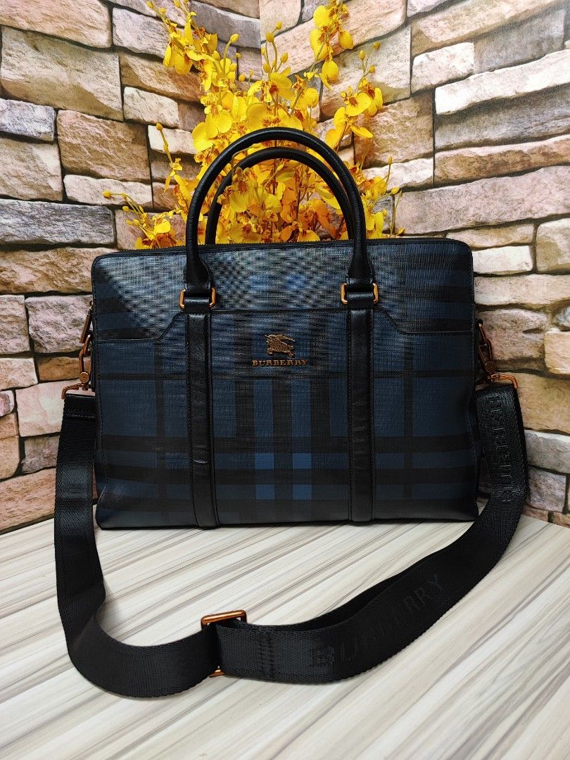 Burberry office bag hotsell