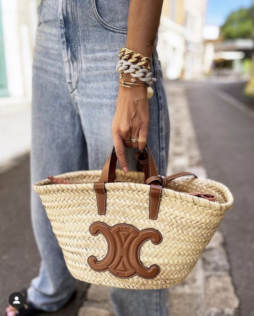 Celine Classic Triomphe Pannier Raffia beach bag Women s