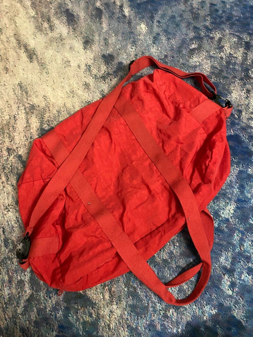 Clarks top red bag
