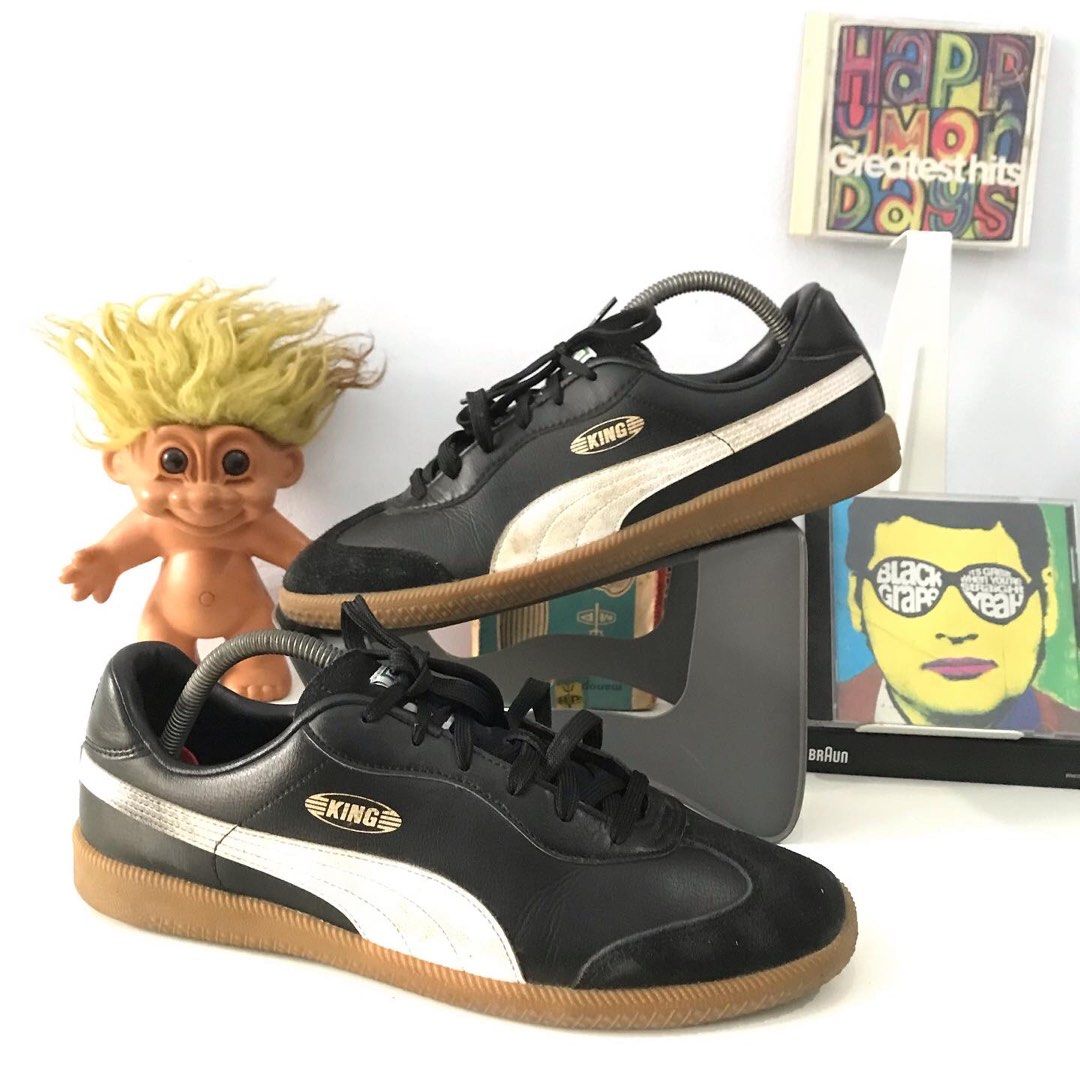 Classic puma King Liga Black leather with the white line Trainner Shoes Gum Sole The Shape is Very Adidas samba iconic black white stripes Size 44 Eur