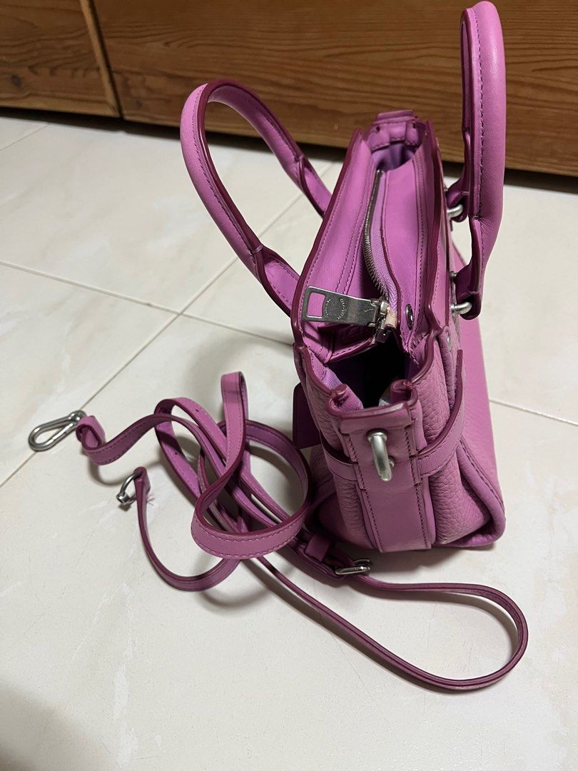 Coach swagger deals 37