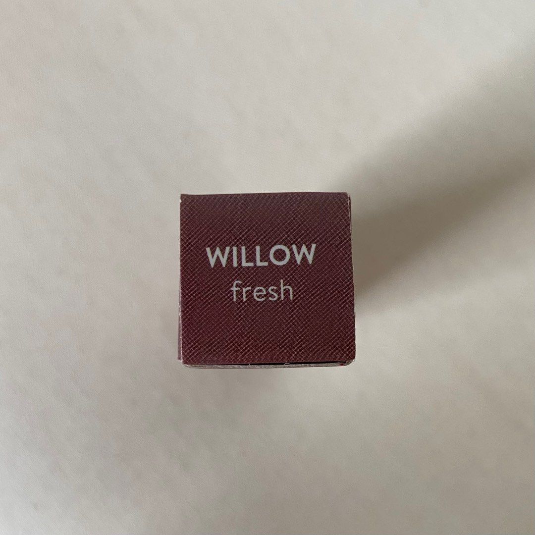 Colourette Colourtint in Willow (Category: Makeup) located in Makati City. Submitted by soobjny (Listing ID 1273175946, Image 2). Description: full size willow! brand new and perfect for contouring.